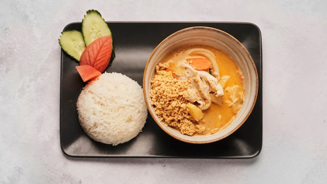 24. Massaman Curry