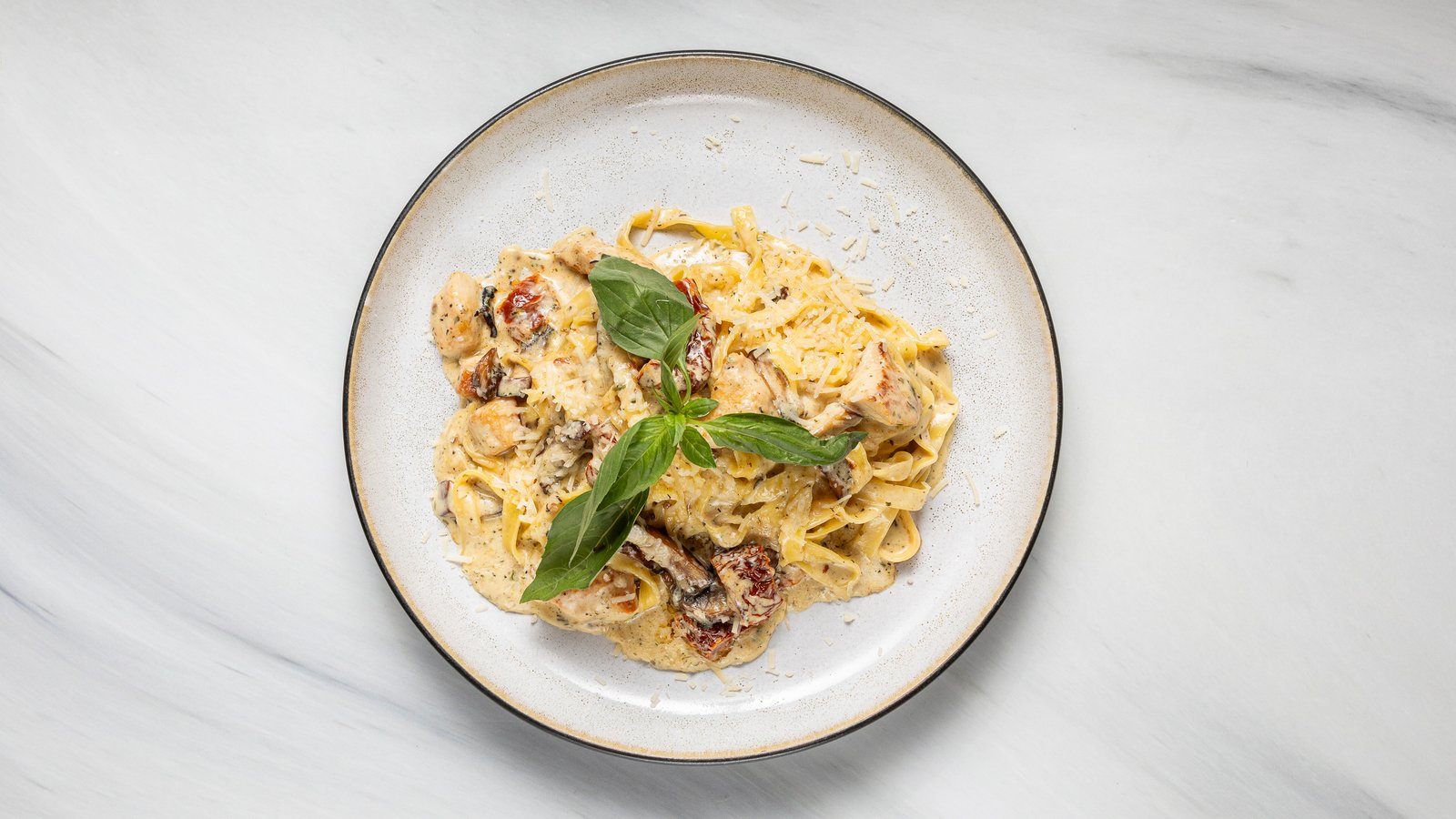 PASTA CON POLLO